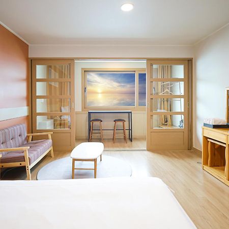 Fantastic Ocean View Sydney Hotel Jeju Exterior foto